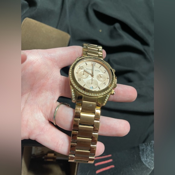 Women’s Michael Kors Watch - Picture 5 of 9